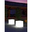 Sgabello Cubo Light cm 50 x 50 x 50 H Resina
